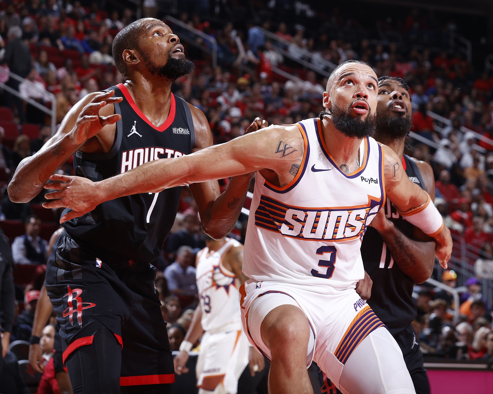 华体会hth-有理有据！KD生涯最差季场均20.3分4.4板 狄龙最佳季20.2分3.6板